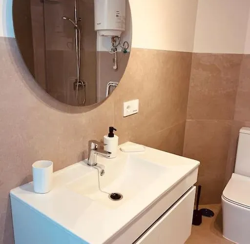 Casa Plaza 1 *